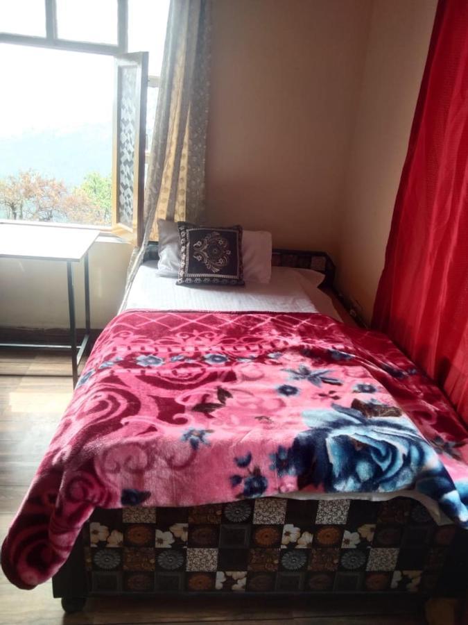 Pahaadi Dhun Homestay Chamba  Buitenkant foto