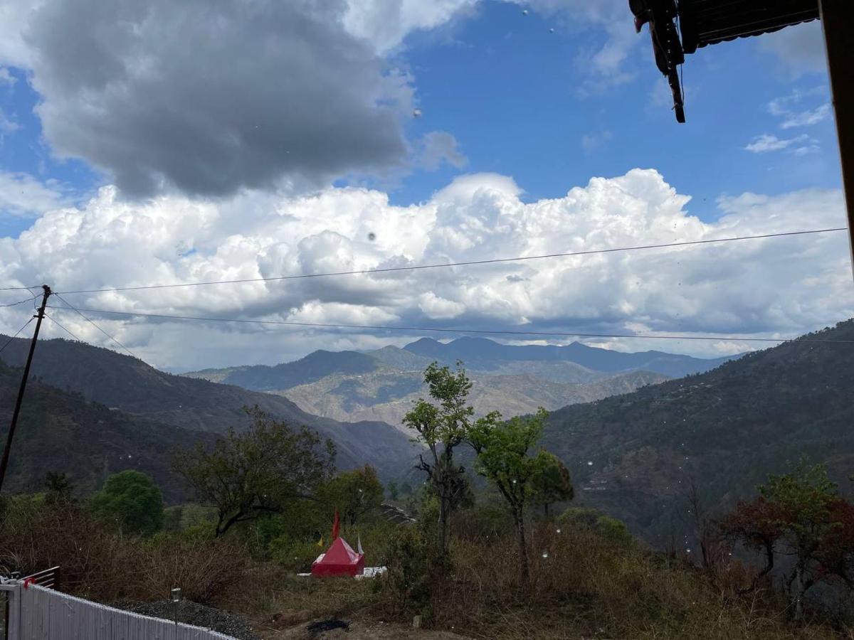 Pahaadi Dhun Homestay Chamba  Buitenkant foto